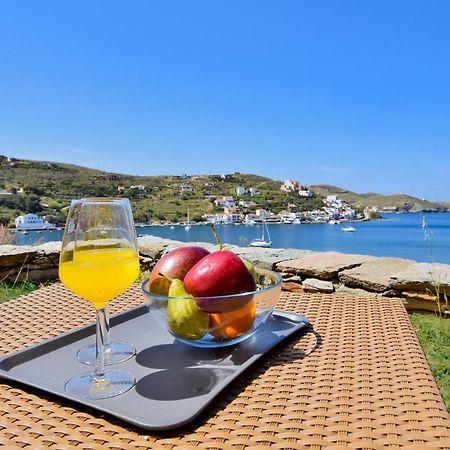 Vourkari, Modern Apartment Overlooking The Marina Of Vourkari Ioulis 외부 사진